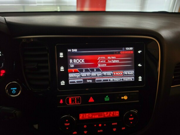 mitsubishi-outlander-plug-in-petrol-2019-big-22