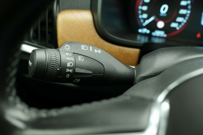 volvo-s90-elektrisitetbensin-2018-big-30