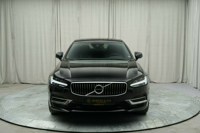 volvo-s90-elektrisitetbensin-2018-big-1