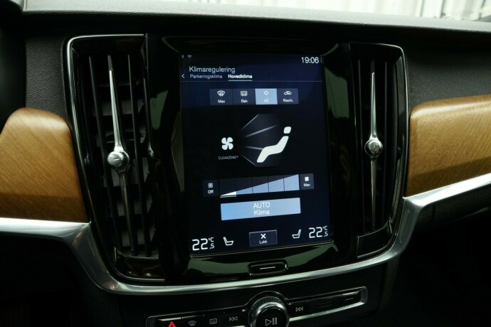 volvo-s90-elektrisitetbensin-2018-big-45