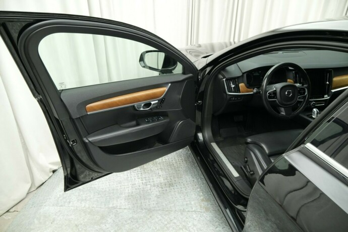 volvo-s90-elektrisitetbensin-2018-big-16