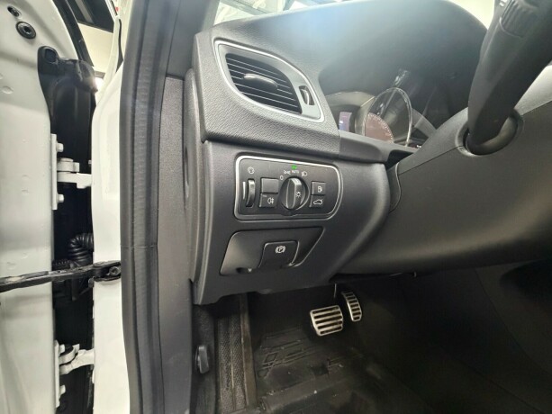 volvo-v60-elektrisitetdiesel-2017-big-14