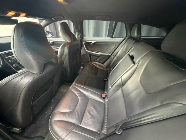 volvo-v60-elektrisitetdiesel-2017-big-11