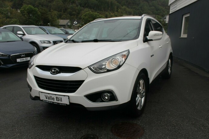 hyundai-ix35-diesel-2012-big-1