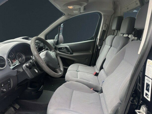 peugeot-partner-diesel-2012-big-7
