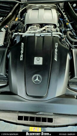mercedes-benz-amg-gt-s-bensin-2016-big-16