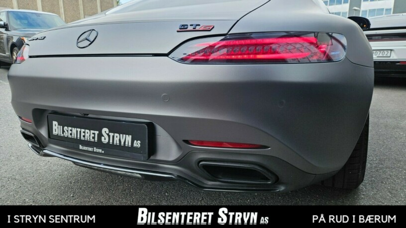 mercedes-benz-amg-gt-s-bensin-2016-big-9