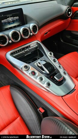 mercedes-benz-amg-gt-s-bensin-2016-big-22