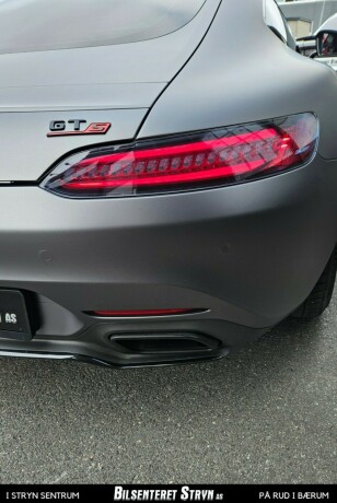 mercedes-benz-amg-gt-s-bensin-2016-big-10