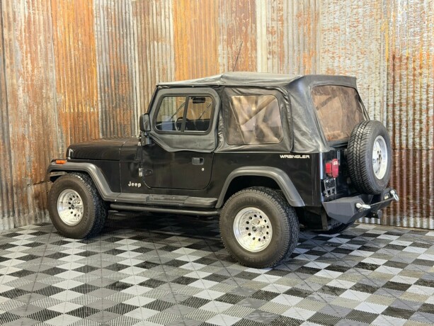 jeep-wrangler-bensin-1993-big-8