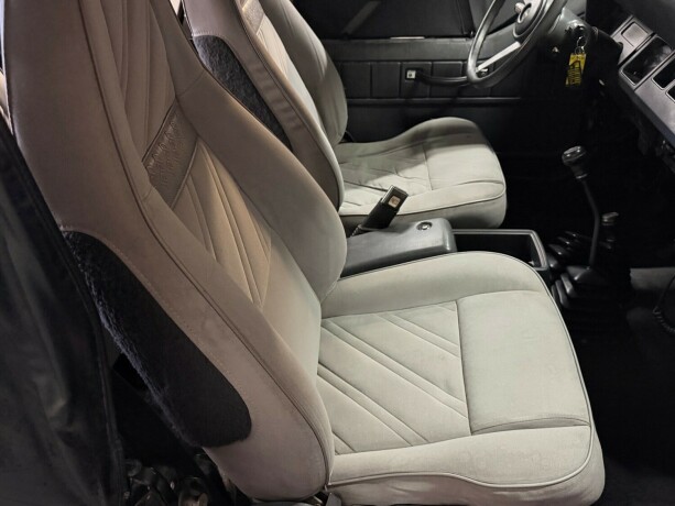 jeep-wrangler-bensin-1993-big-23