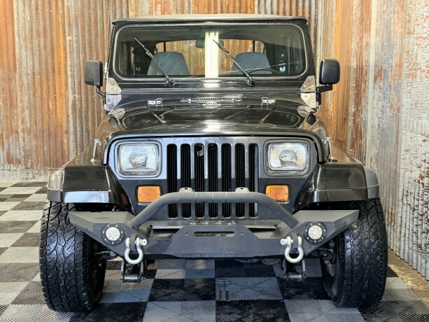 jeep-wrangler-bensin-1993-big-6