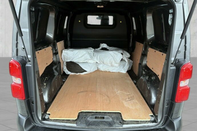 toyota-proace-elektrisitet-2021-big-18