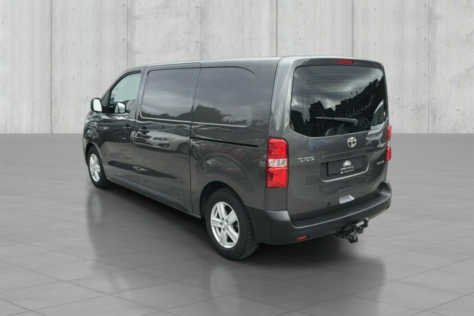 toyota-proace-elektrisitet-2021-big-3