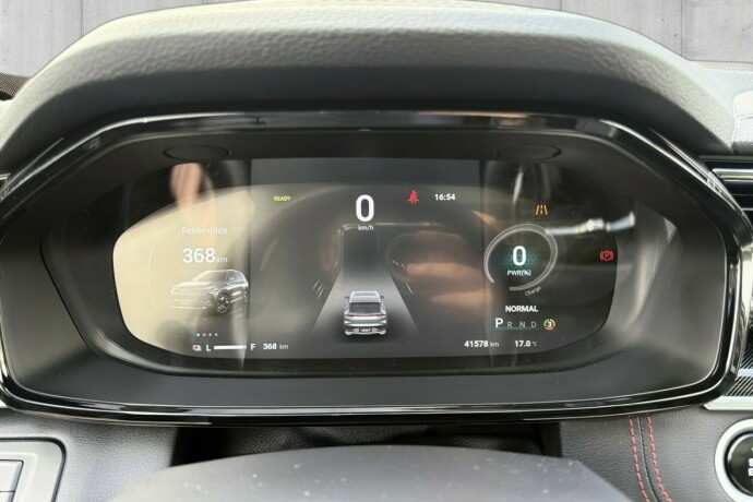 maxus-euniq-6-elektrisitet-2022-big-11