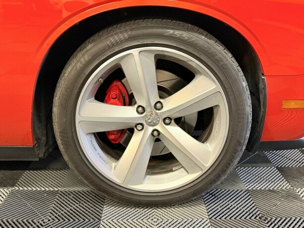 dodge-challenger-bensin-2008-big-5