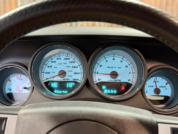 dodge-challenger-bensin-2008-big-21