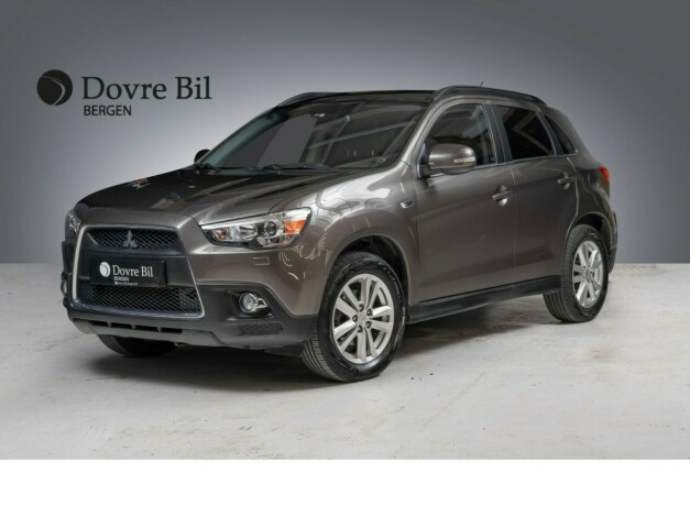 mitsubishi-asx-bensin-2012-big-0