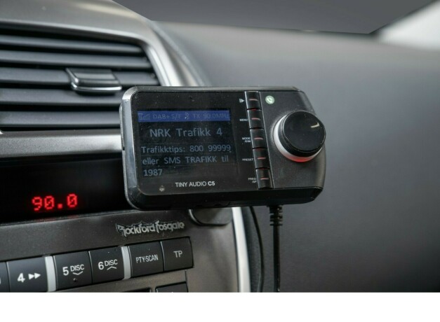 mitsubishi-asx-bensin-2012-big-12