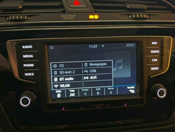 volkswagen-touran-bensin-2017-big-35