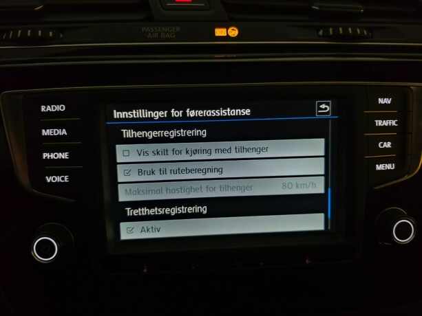 volkswagen-touran-bensin-2017-big-39