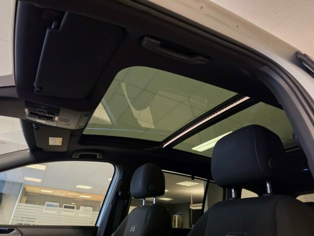 volkswagen-touran-bensin-2017-big-27