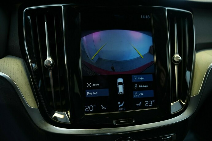 volvo-v60-elektrisitetbensin-2021-big-41