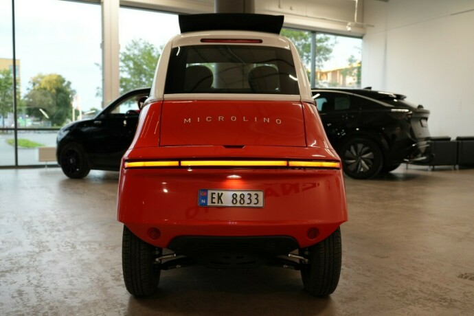 microlino-long-range-premium-amp-cool-90kmt-elektrisitet-2026-big-5