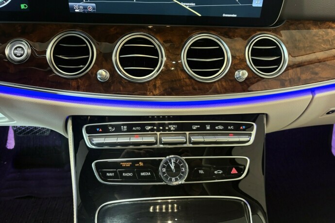 mercedes-benz-e350-e-elektrisitetbensin-2017-big-18