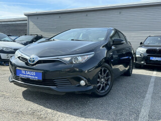 Toyota | Auris | Elektrisitet+bensin | 2016