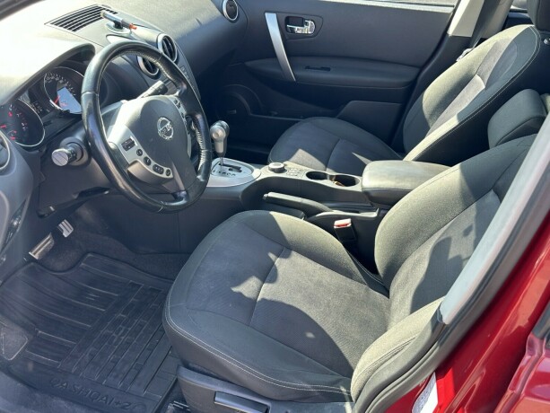 nissan-qashqai2-bensin-2013-big-6