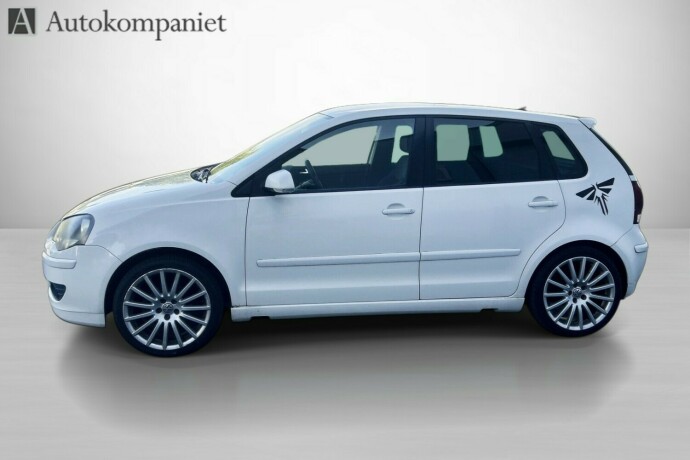 volkswagen-polo-bensin-2009-big-1