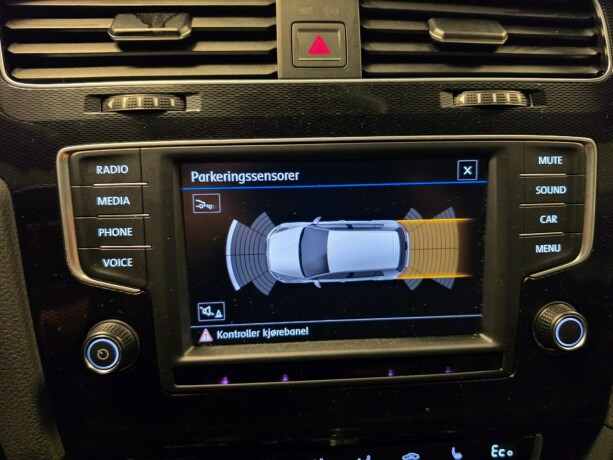volkswagen-golf-vii-plug-in-petrol-2017-big-28