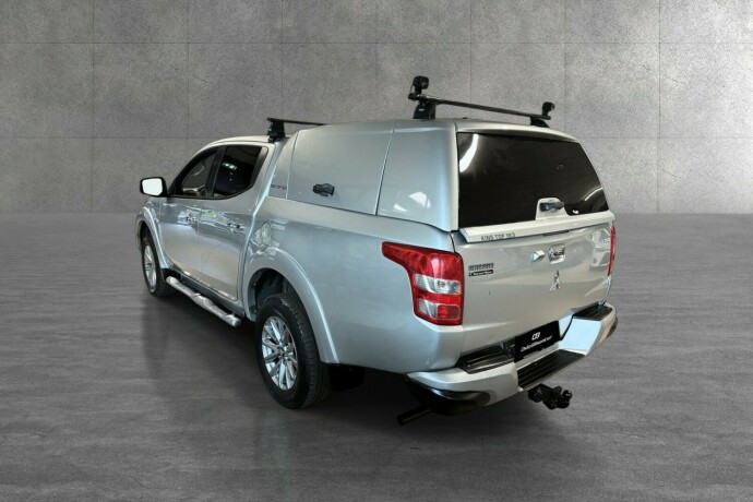 mitsubishi-l200-diesel-2016-big-3