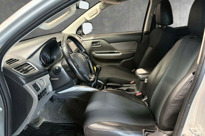 mitsubishi-l200-diesel-2016-big-11