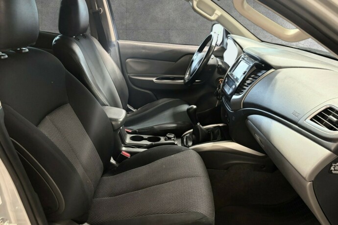 mitsubishi-l200-diesel-2016-big-19