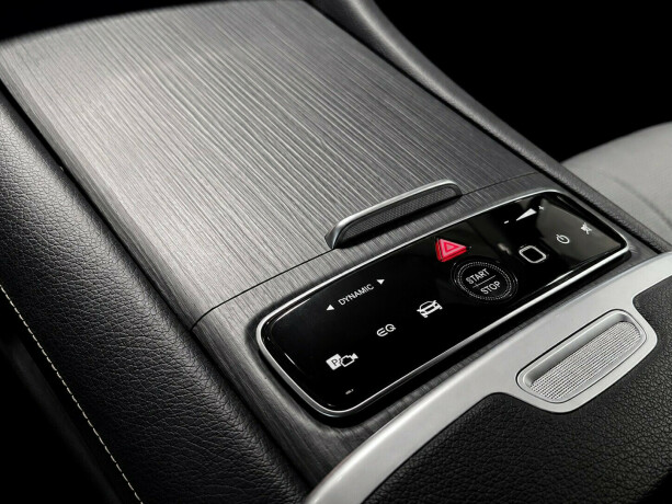 mercedes-benz-eqe500-elektrisitet-2025-big-18