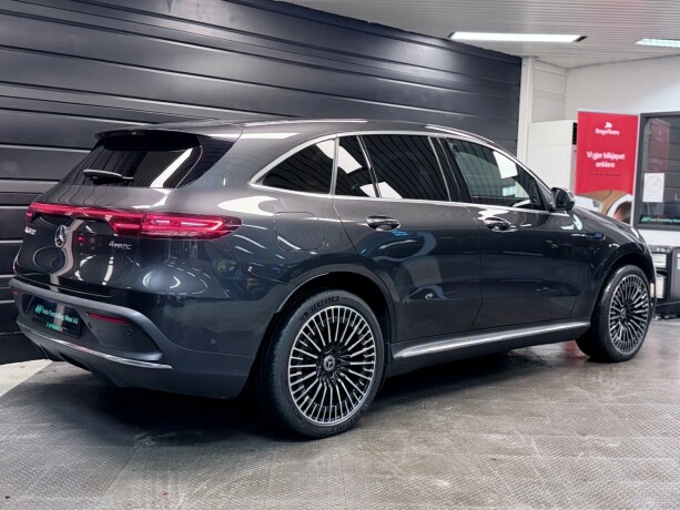 mercedes-benz-eqc400-elektrisitet-2022-big-8