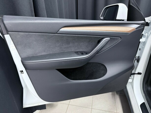 tesla-model-y-elektrisitet-2023-big-9