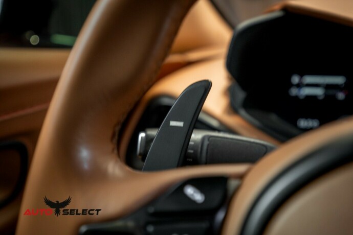 aston-martin-v8-vantage-bensin-2019-big-44