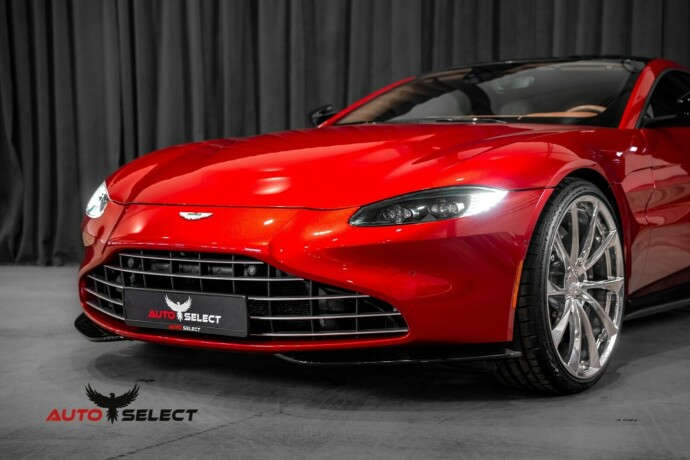 aston-martin-v8-vantage-bensin-2019-big-15
