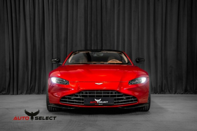 aston-martin-v8-vantage-bensin-2019-big-12