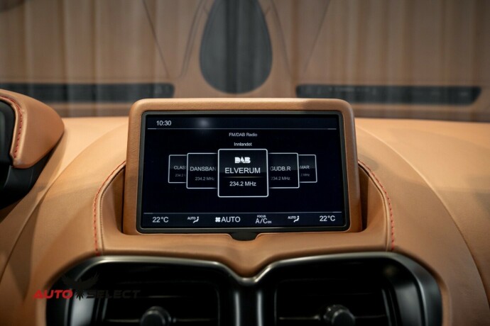 aston-martin-v8-vantage-bensin-2019-big-64