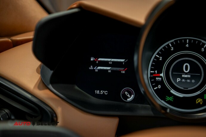aston-martin-v8-vantage-bensin-2019-big-46