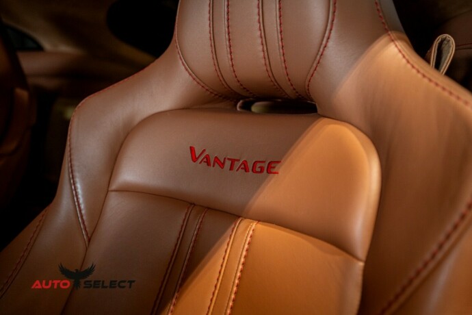 aston-martin-v8-vantage-bensin-2019-big-38