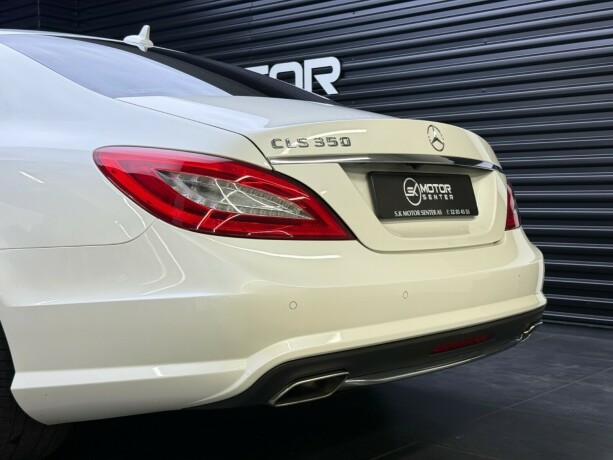 mercedes-benz-cls350-bensin-2013-big-5