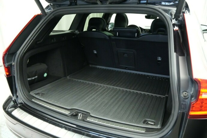volvo-v60-elektrisitetbensin-2020-big-9