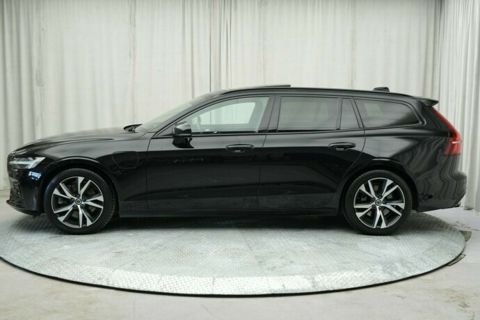 volvo-v60-elektrisitetbensin-2020-big-6