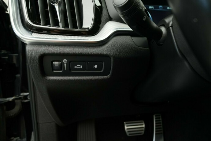 volvo-v60-elektrisitetbensin-2020-big-29