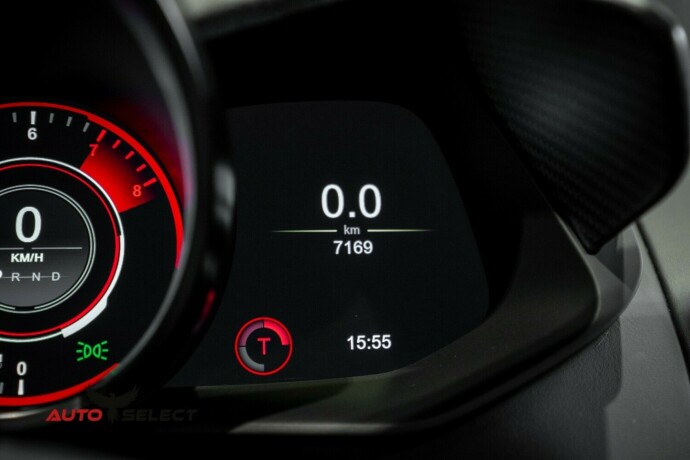 aston-martin-v8-vantage-bensin-2023-big-53